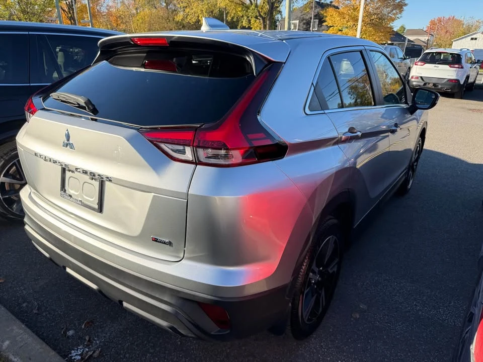 2025 Mitsubishi Eclipse Cross - Image 5 of 7