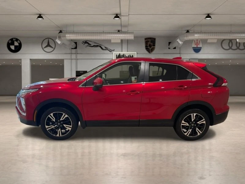 2025 Mitsubishi Eclipse Cross - Image 2 of 20
