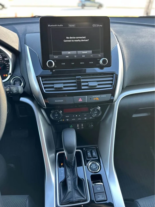 2025 Mitsubishi Eclipse Cross - Image 8 of 9
