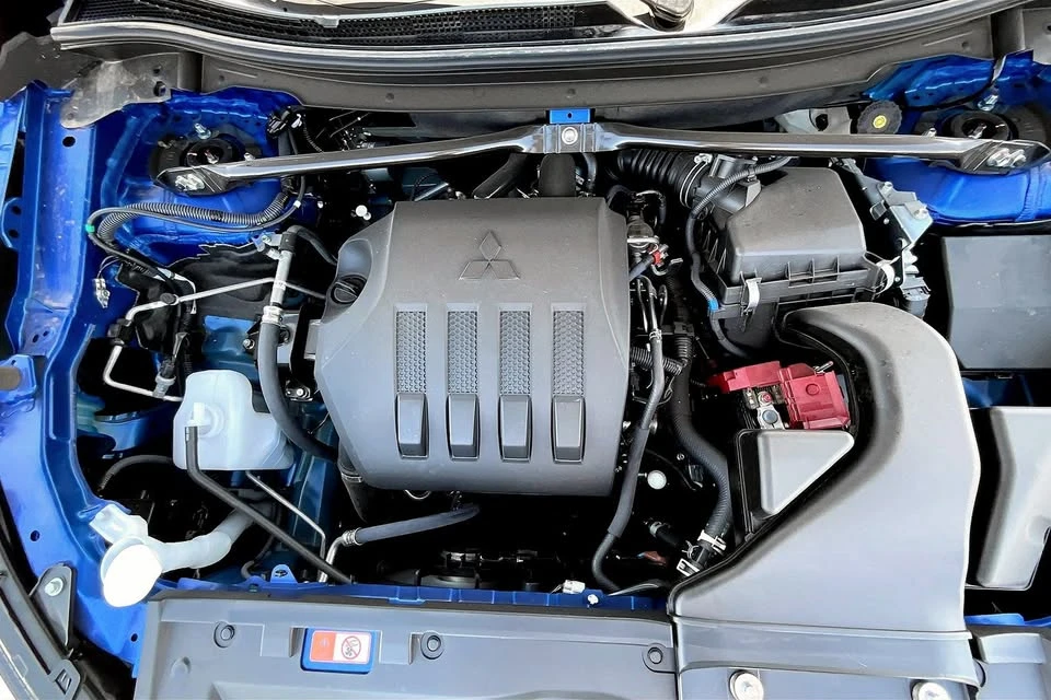 2025 Mitsubishi Eclipse Cross - Image 12 of 12