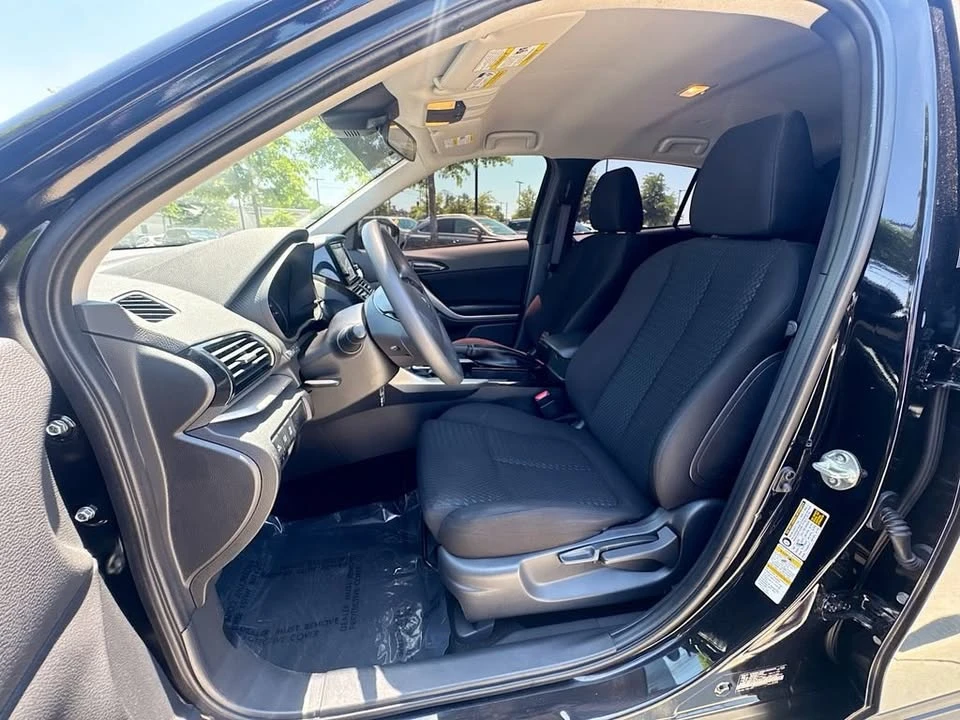 2025 Mitsubishi Eclipse Cross - Image 19 of 20