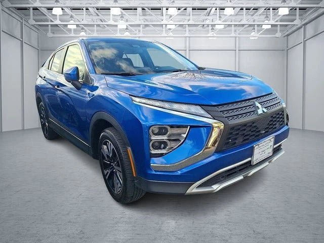 2025 Mitsubishi Eclipse Cross - Image 3 of 4