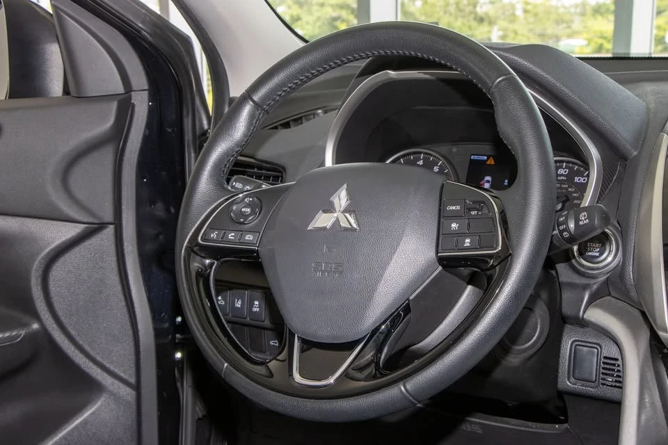 2025 Mitsubishi Eclipse Cross - Image 20 of 20