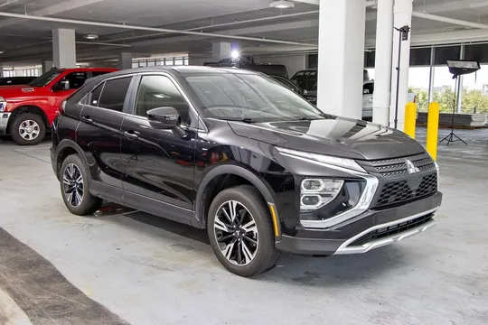 2025 Mitsubishi Eclipse Cross SE