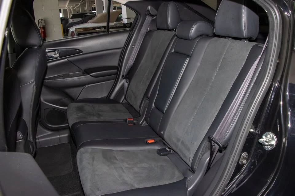 2025 Mitsubishi Eclipse Cross - Image 18 of 20
