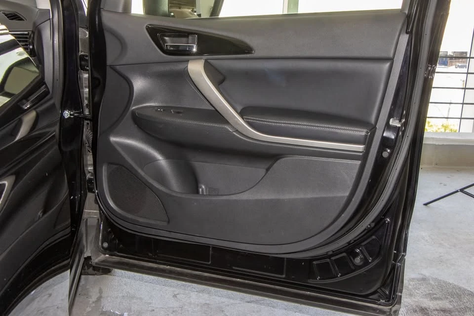 2025 Mitsubishi Eclipse Cross - Image 12 of 20