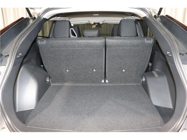 2025 Mitsubishi Eclipse Cross - Image 10 of 16