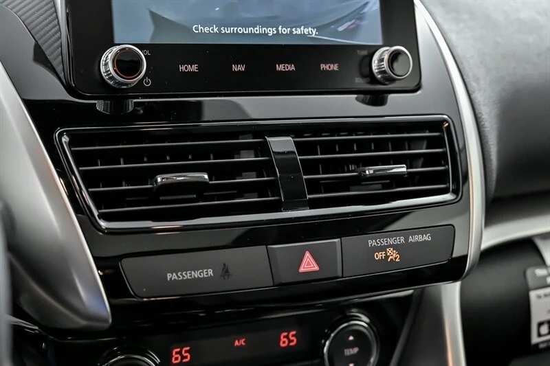 2025 Mitsubishi Eclipse Cross - Image 19 of 20