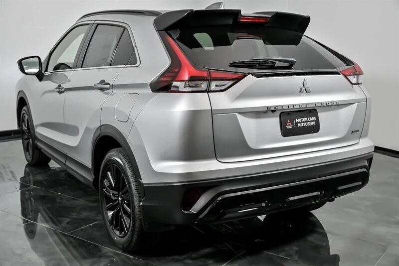 2025 Mitsubishi Eclipse Cross - Image 7 of 21