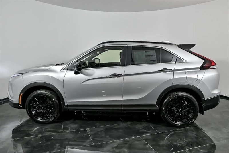 2025 Mitsubishi Eclipse Cross - Image 6 of 21