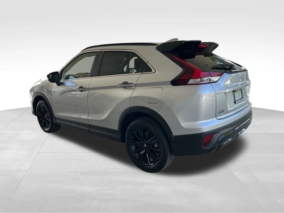 2025 Mitsubishi Eclipse Cross - Image 4 of 21