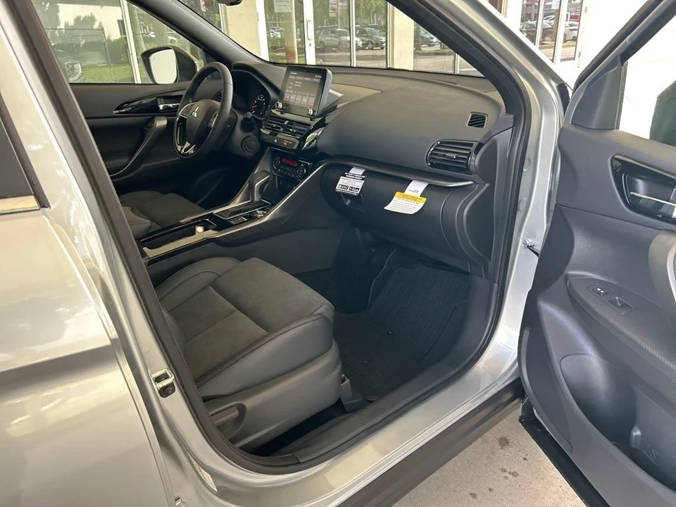 2025 Mitsubishi Eclipse Cross - Image 21 of 21