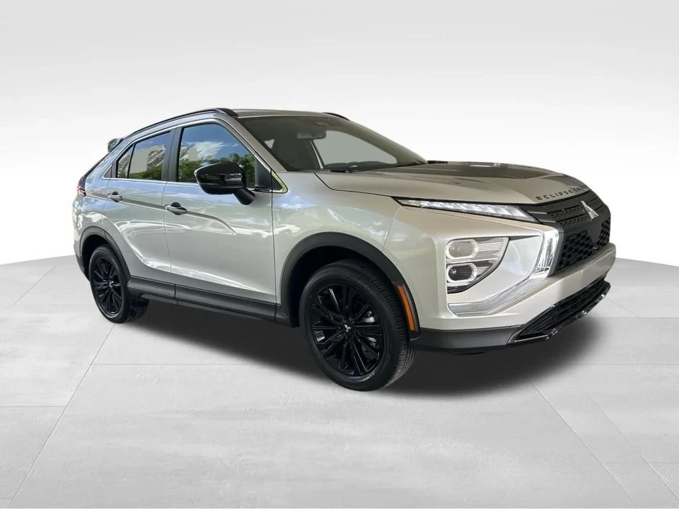 2025 Mitsubishi Eclipse Cross - Image 2 of 21