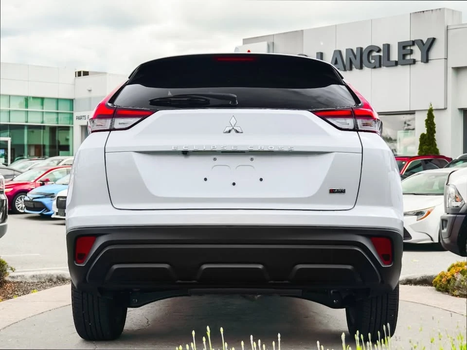 2025 Mitsubishi Eclipse Cross - Image 6 of 20