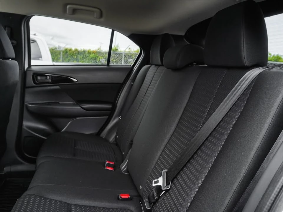 2025 Mitsubishi Eclipse Cross - Image 17 of 20