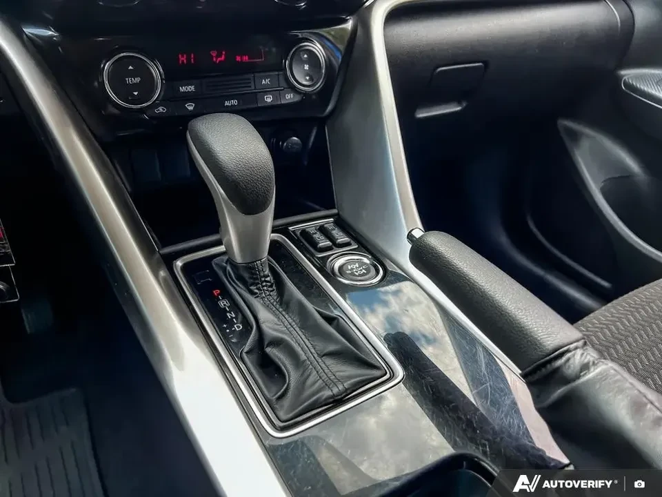 2025 Mitsubishi Eclipse Cross - Image 13 of 17