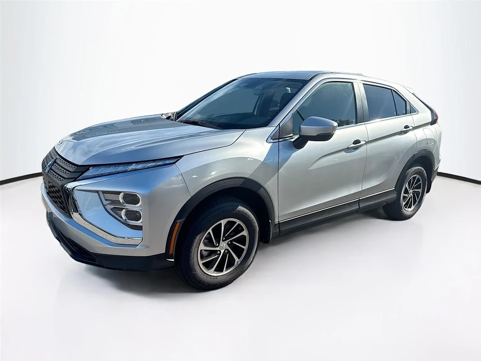 2025 Mitsubishi Eclipse Cross - Image 3 of 21