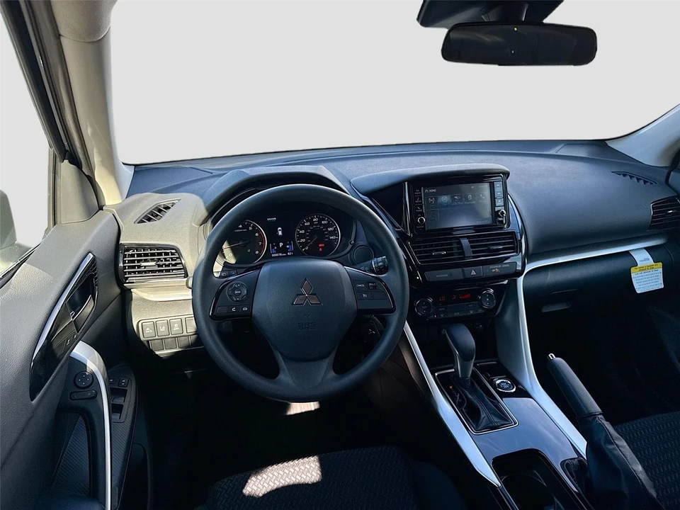 2025 Mitsubishi Eclipse Cross - Image 21 of 21