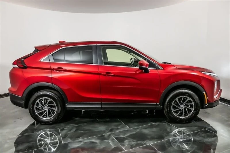 2025 Mitsubishi Eclipse Cross - Image 9 of 21