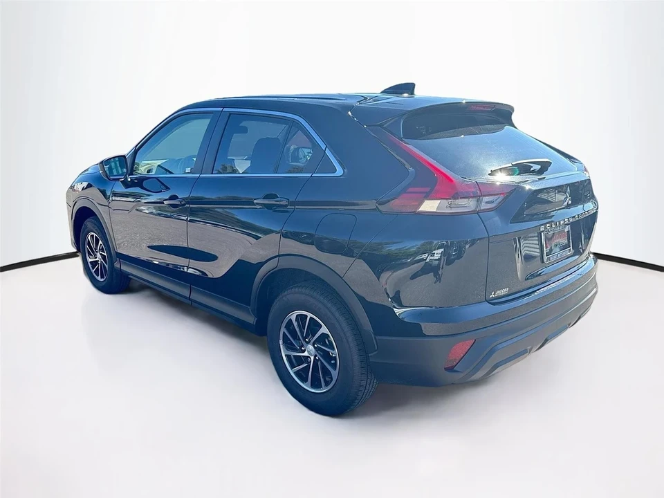 2025 Mitsubishi Eclipse Cross - Image 5 of 21