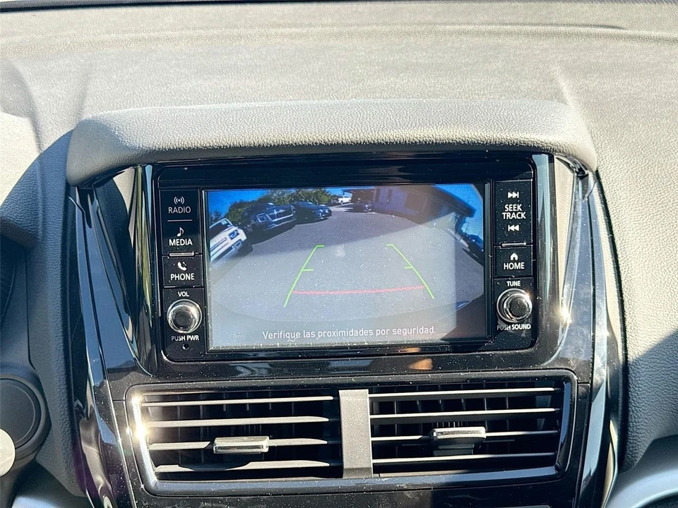 2025 Mitsubishi Eclipse Cross - Image 13 of 21
