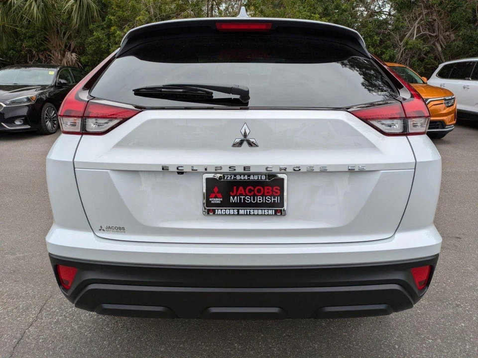 2025 Mitsubishi Eclipse Cross - Image 5 of 21