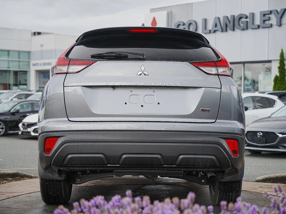 2025 Mitsubishi Eclipse Cross - Image 7 of 20