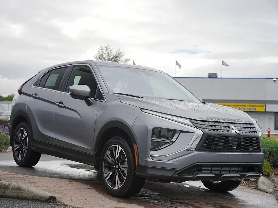 2025 Mitsubishi Eclipse Cross - Image 4 of 20