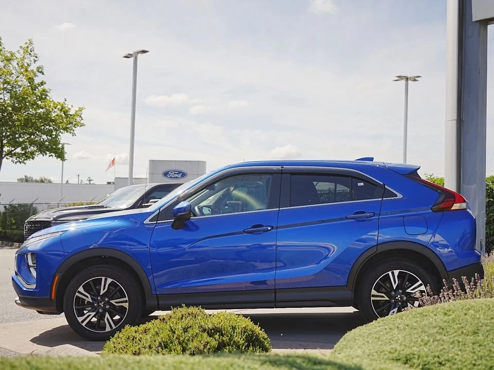 2025 Mitsubishi Eclipse Cross - Image 9 of 20