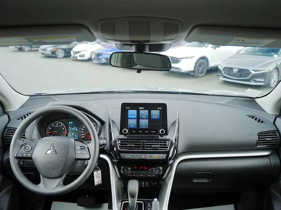 2025 Mitsubishi Eclipse Cross - Image 10 of 20