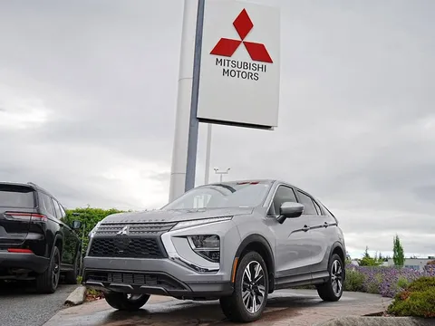 2025 Mitsubishi Eclipse Cross ES