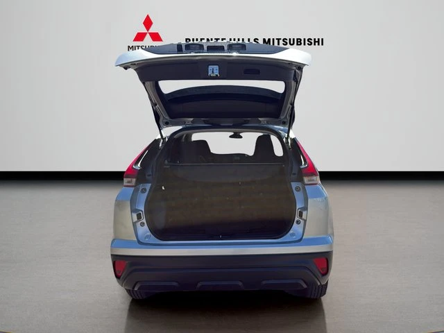 2025 Mitsubishi Eclipse Cross - Image 9 of 20