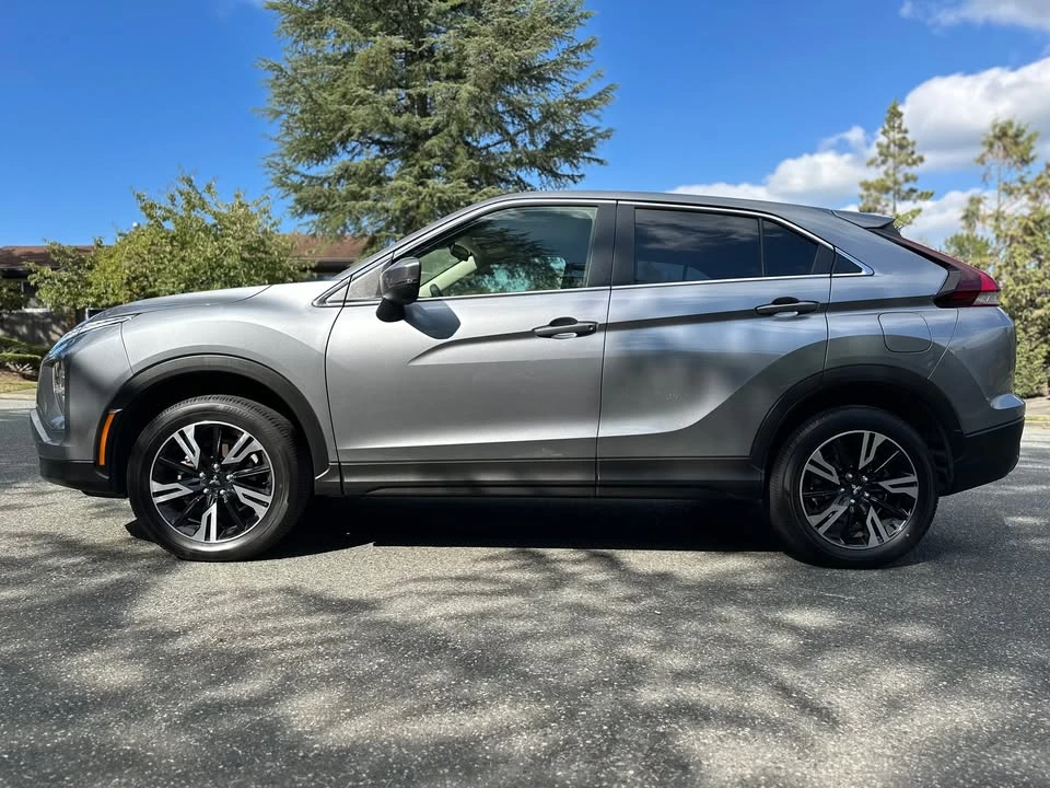 2025 Mitsubishi Eclipse Cross - Image 3 of 14