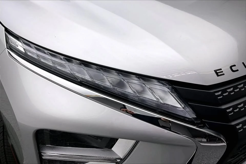 2025 Mitsubishi Eclipse Cross - Image 18 of 20