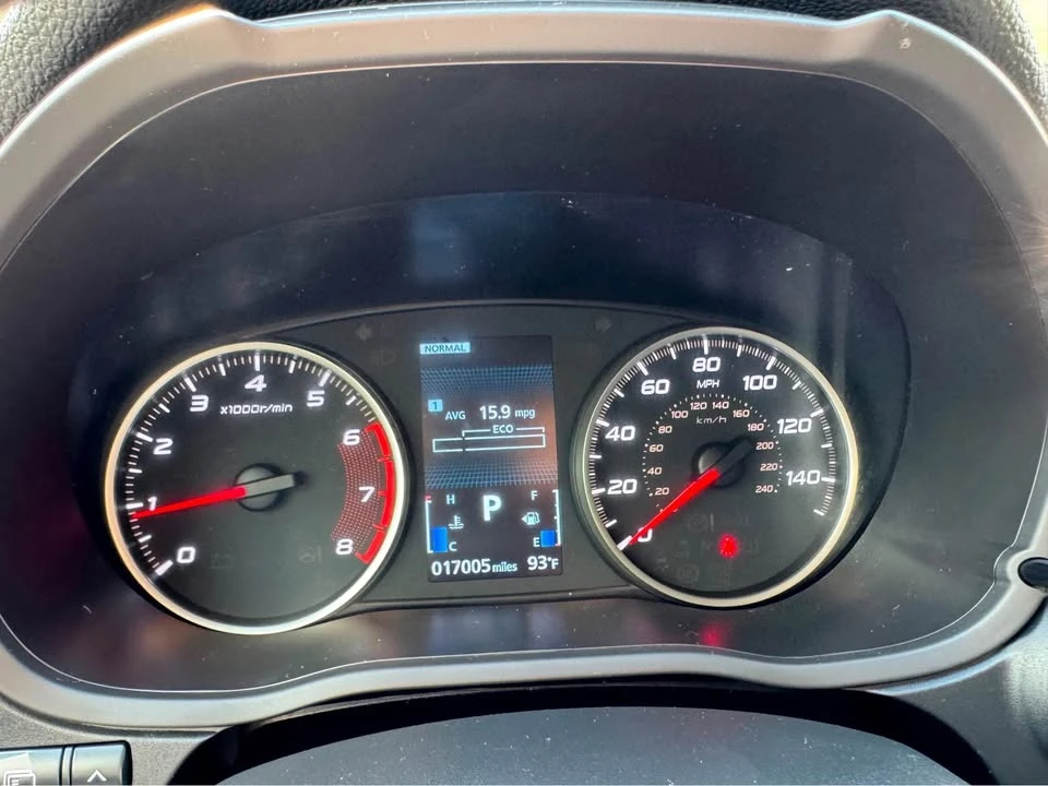 2025 Mitsubishi Eclipse Cross - Image 18 of 20