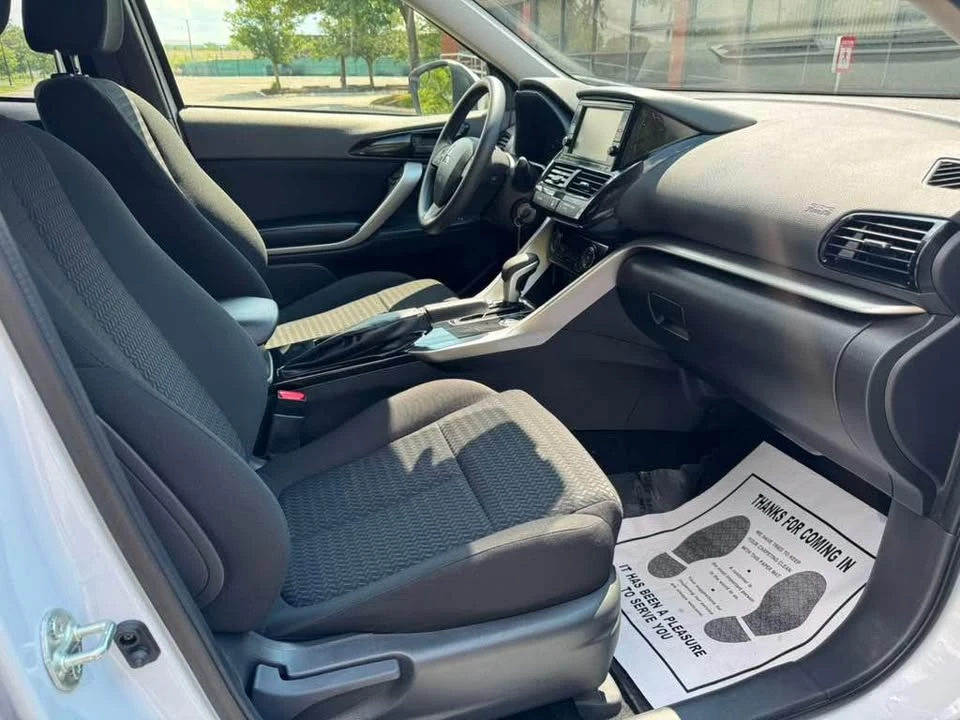 2025 Mitsubishi Eclipse Cross - Image 17 of 20