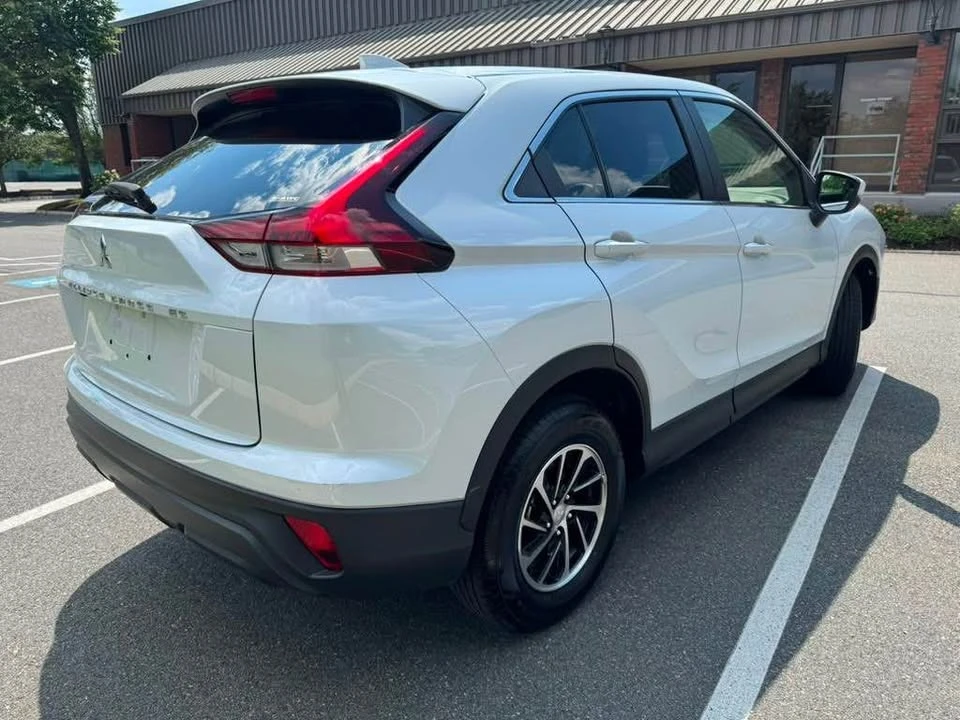 2025 Mitsubishi Eclipse Cross - Image 6 of 20