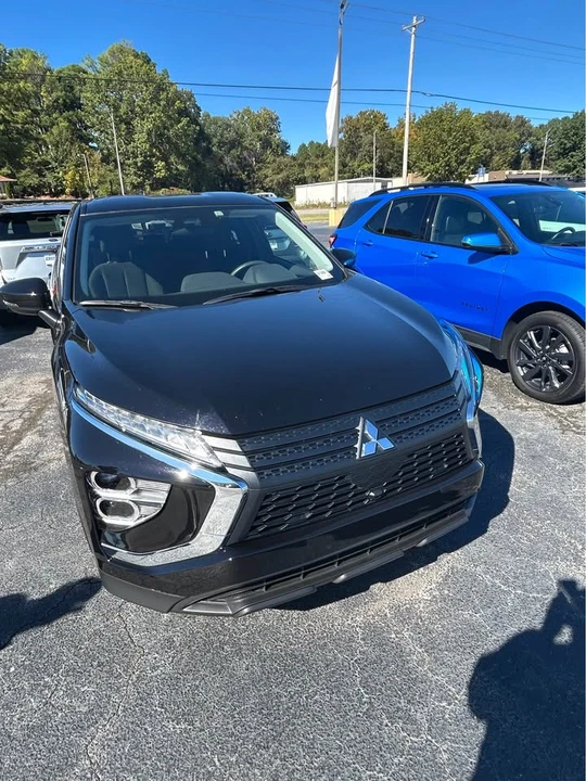 2025 Mitsubishi Eclipse Cross - Image 8 of 14