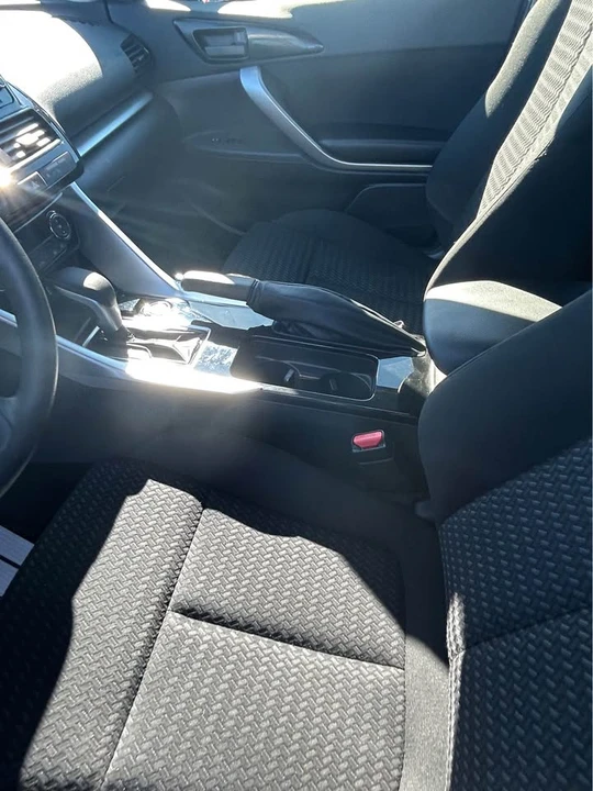 2025 Mitsubishi Eclipse Cross - Image 13 of 14