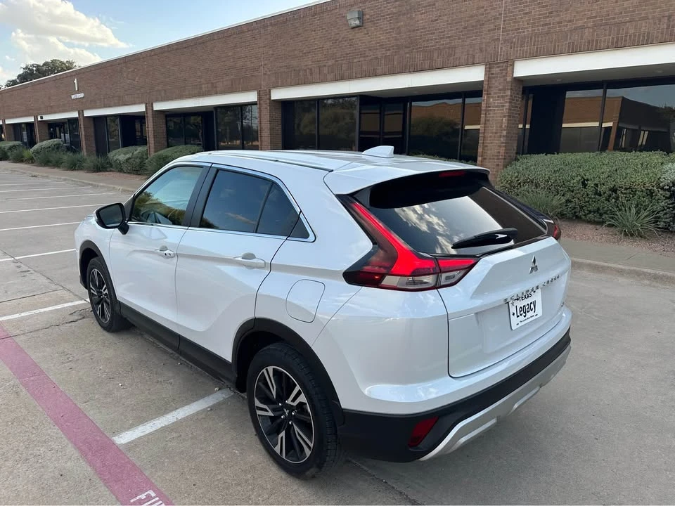 2025 Mitsubishi Eclipse Cross - Image 5 of 20