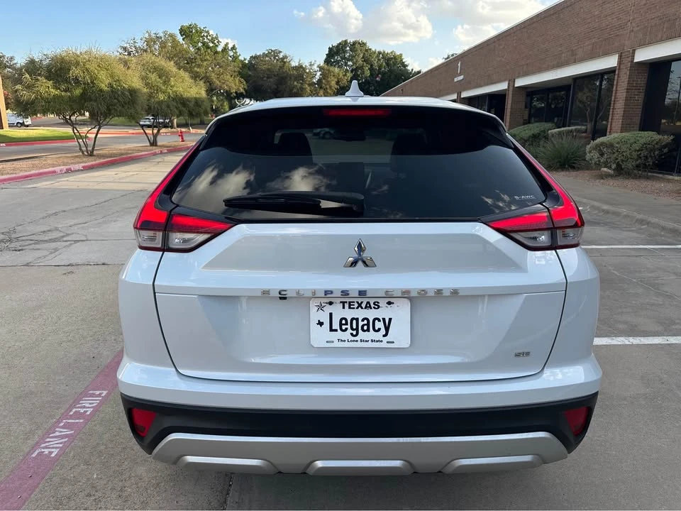 2025 Mitsubishi Eclipse Cross - Image 7 of 20