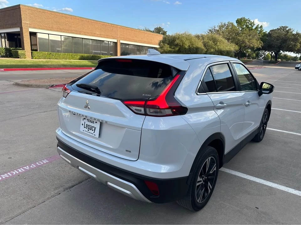 2025 Mitsubishi Eclipse Cross - Image 9 of 20