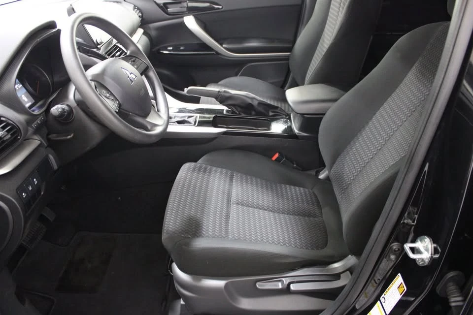 2025 Mitsubishi Eclipse Cross - Image 5 of 20