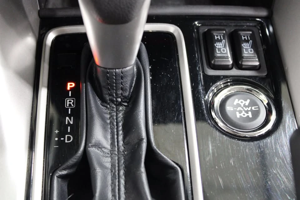 2025 Mitsubishi Eclipse Cross - Image 16 of 20