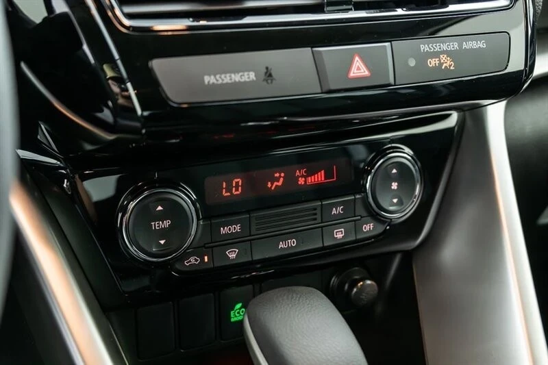 2025 Mitsubishi Eclipse Cross - Image 20 of 21