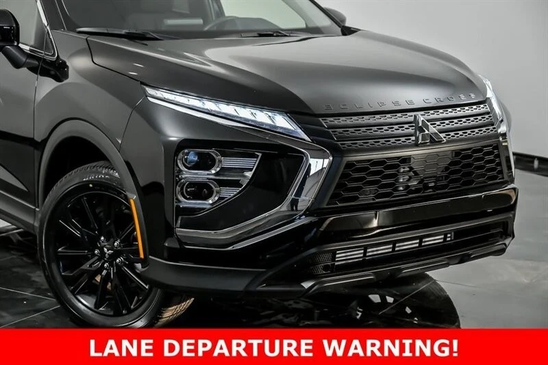 2025 Mitsubishi Eclipse Cross - Image 2 of 21