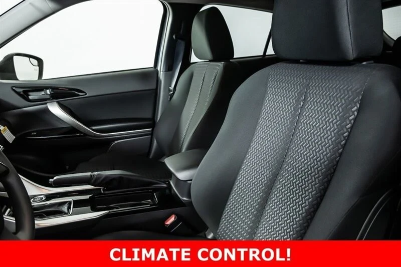 2025 Mitsubishi Eclipse Cross - Image 12 of 21