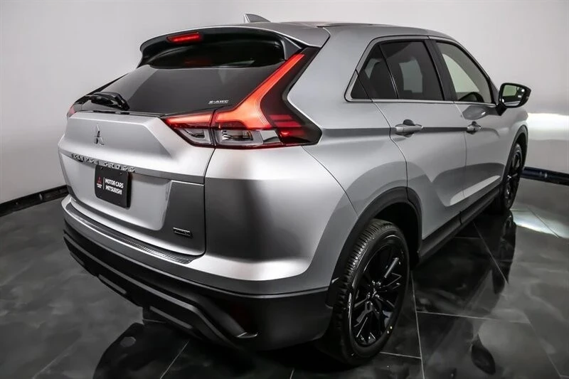 2025 Mitsubishi Eclipse Cross - Image 8 of 21