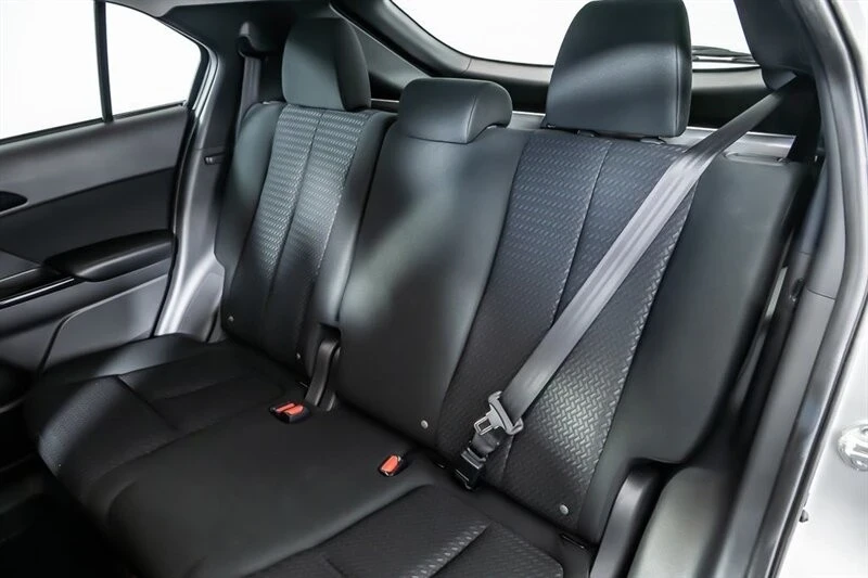 2025 Mitsubishi Eclipse Cross - Image 15 of 21