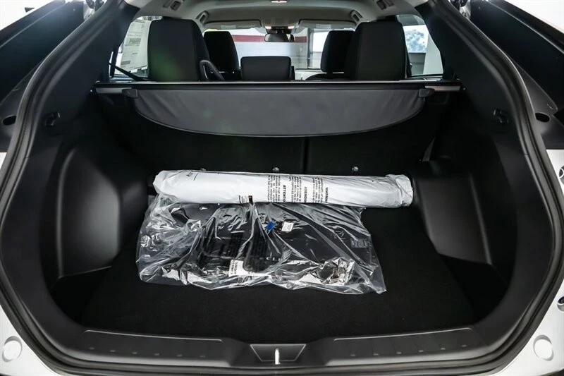 2025 Mitsubishi Eclipse Cross - Image 10 of 21